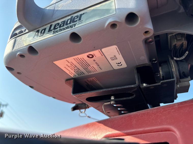 image for item ED1518 2011 Case 4420 Patriot sprayer