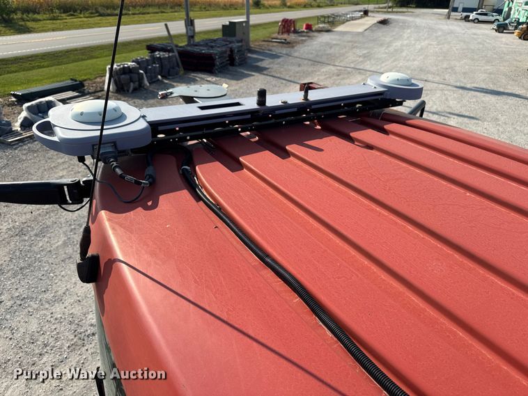 image for item ED1518 2011 Case 4420 Patriot sprayer