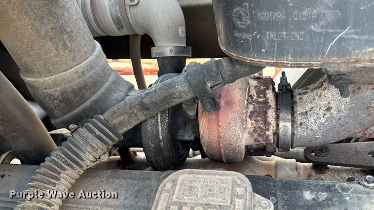 image for item ED1518 2011 Case 4420 Patriot sprayer