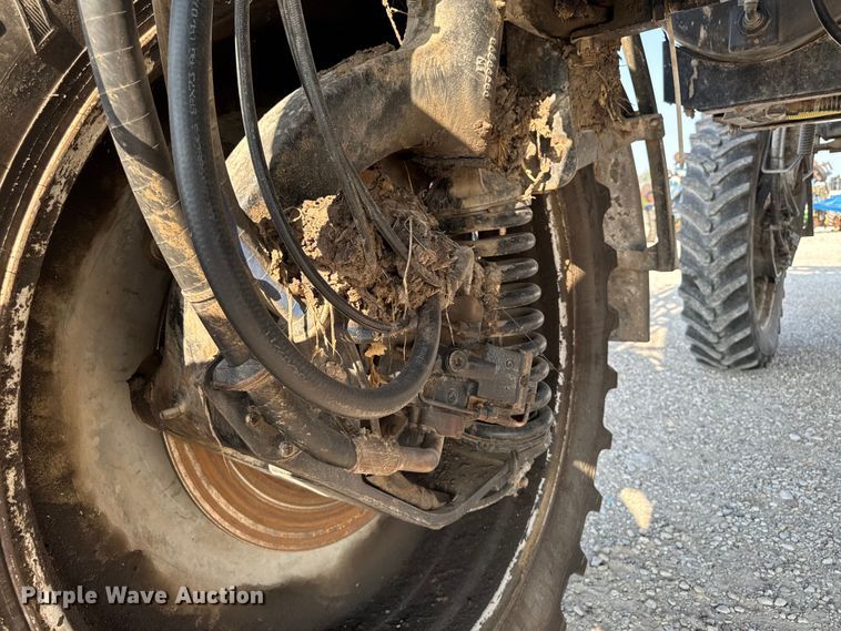 image for item ED1518 2011 Case 4420 Patriot sprayer