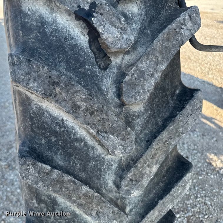 image for item ED1518 2011 Case 4420 Patriot sprayer