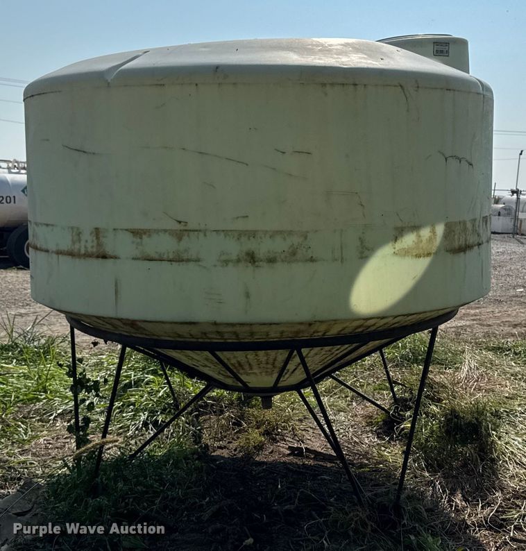 image for item ED1519 Poly tank