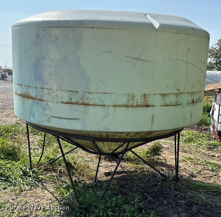 image for item ED1519 Poly tank