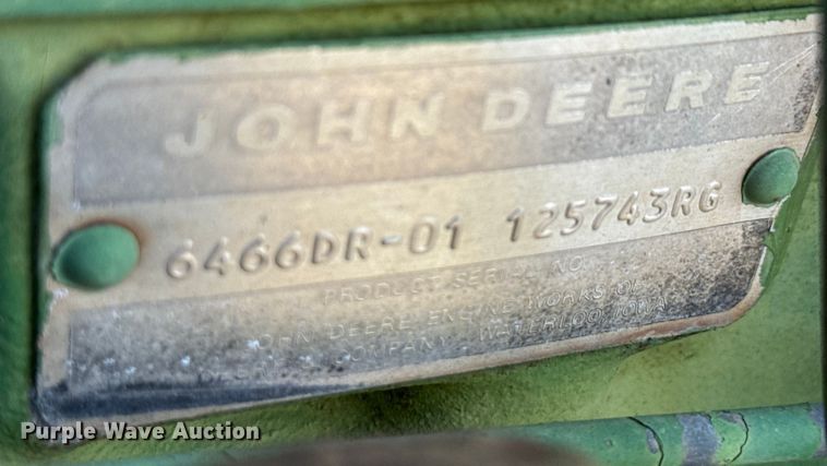 image for item ED5909 1980 John Deere 4240 tractor