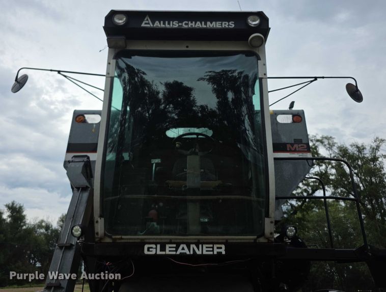 image for item EF3804 Gleaner M2 combine