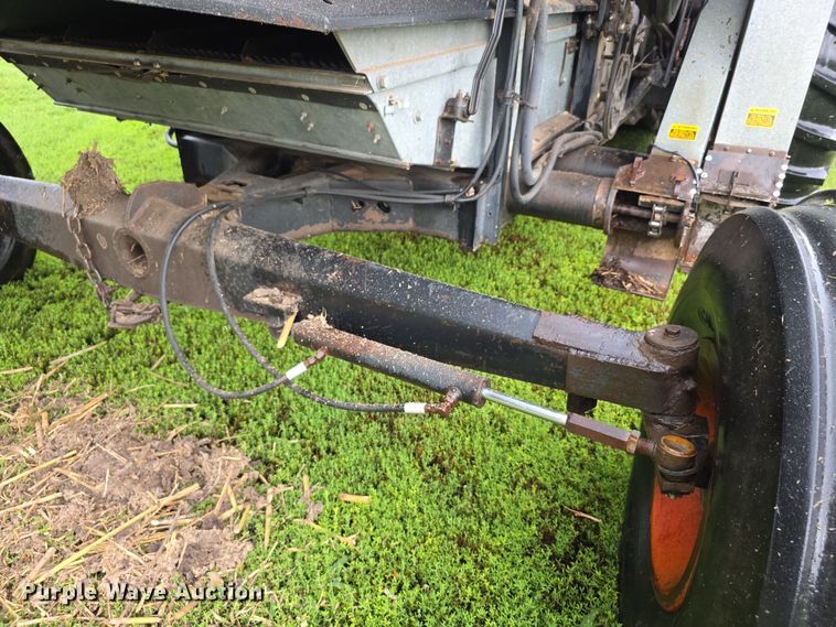 image for item EF3804 Gleaner M2 combine