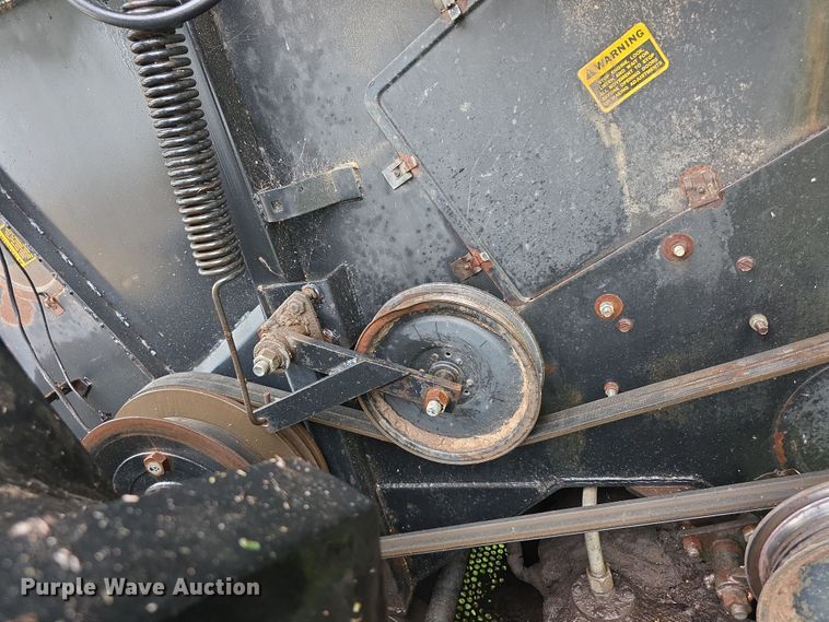 image for item EF3804 Gleaner M2 combine