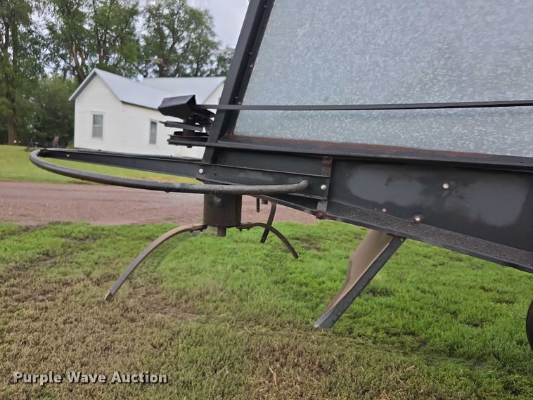 image for item EF3804 Gleaner M2 combine