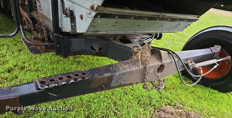 image for item EF3804 Gleaner M2 combine