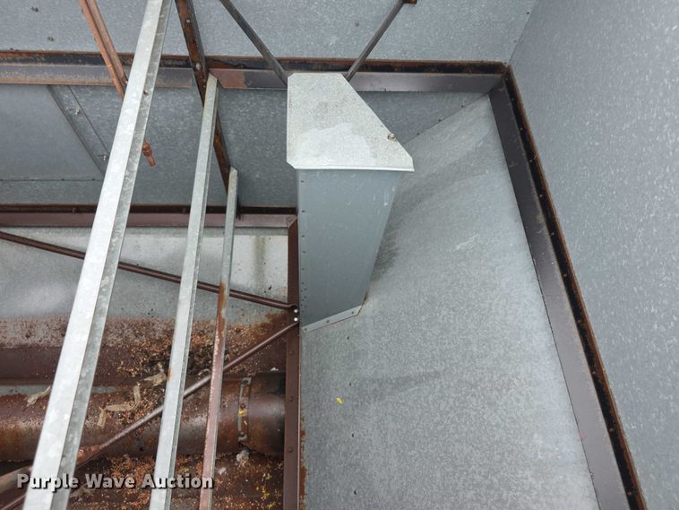 image for item EF3804 Gleaner M2 combine