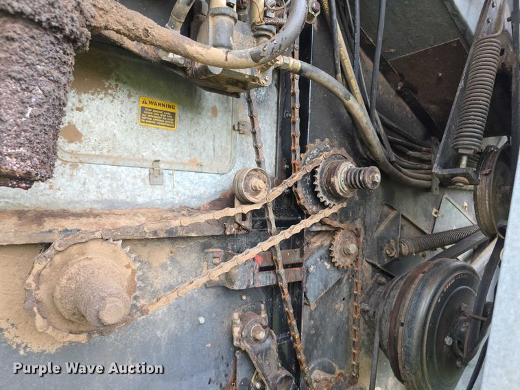 image for item EF3804 Gleaner M2 combine