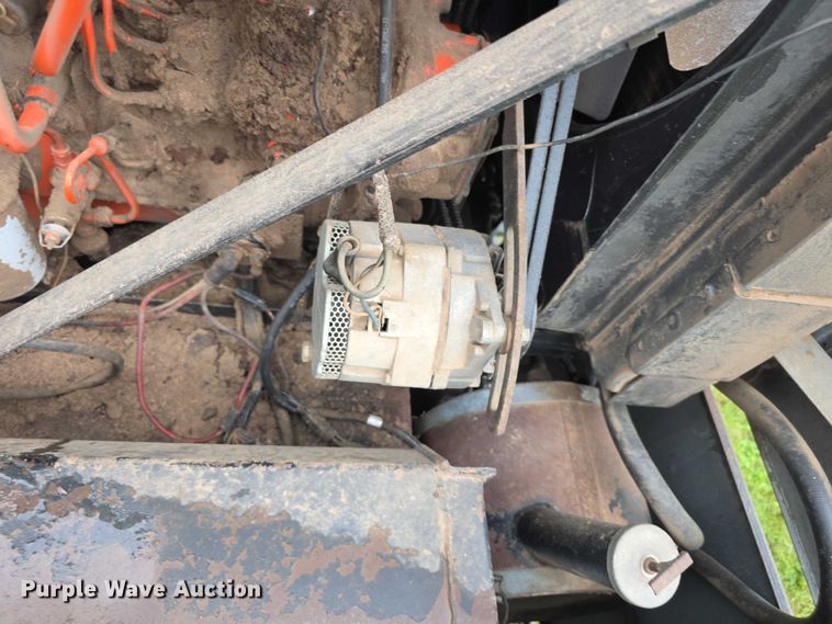 image for item EF3804 Gleaner M2 combine