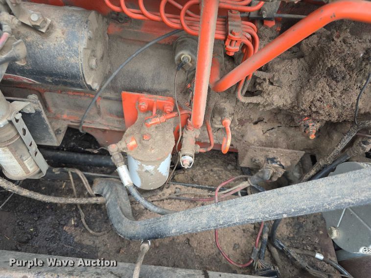 image for item EF3804 Gleaner M2 combine