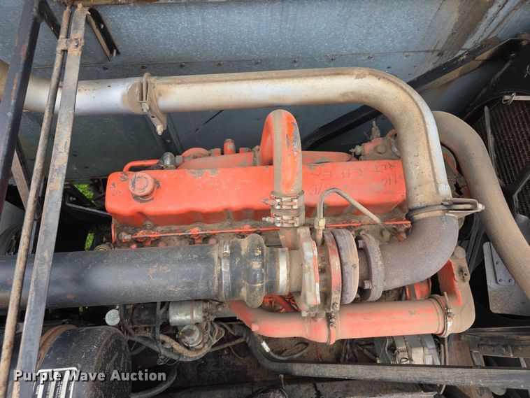 image for item EF3804 Gleaner M2 combine