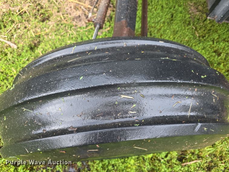 image for item EF3804 Gleaner M2 combine