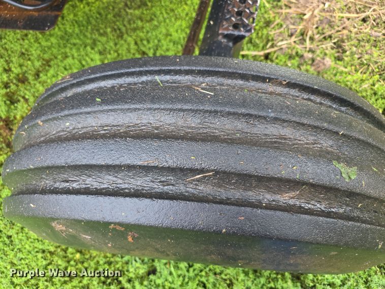 image for item EF3804 Gleaner M2 combine