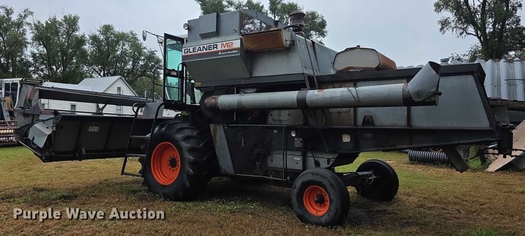 image for item EF3805 Gleaner M2  combine