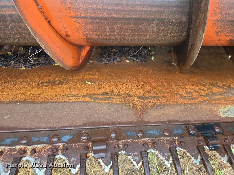 image for item EF3805 Gleaner M2  combine