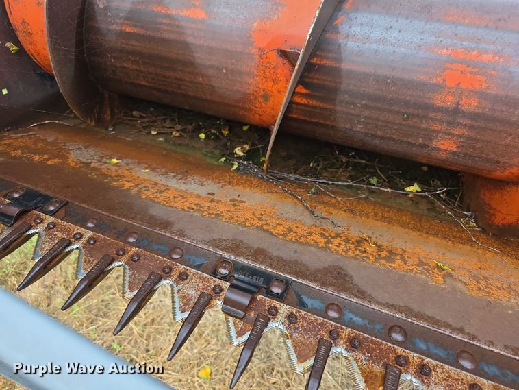 image for item EF3805 Gleaner M2  combine