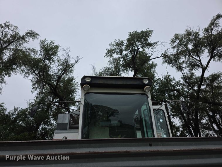 image for item EF3805 Gleaner M2  combine