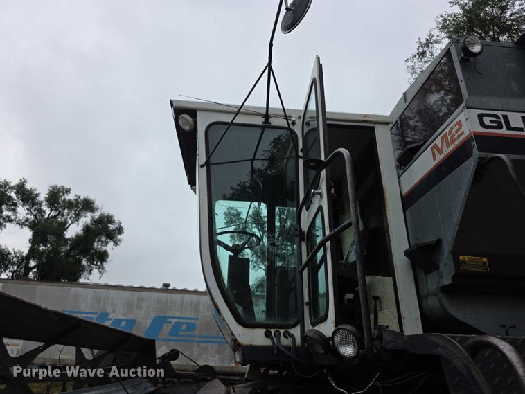 image for item EF3805 Gleaner M2  combine