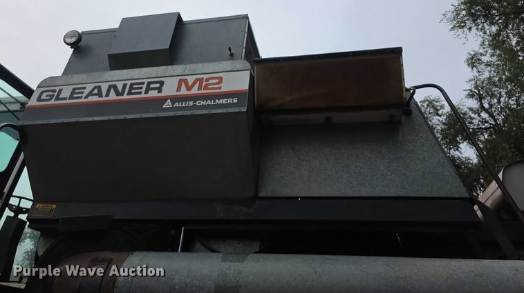 image for item EF3805 Gleaner M2  combine