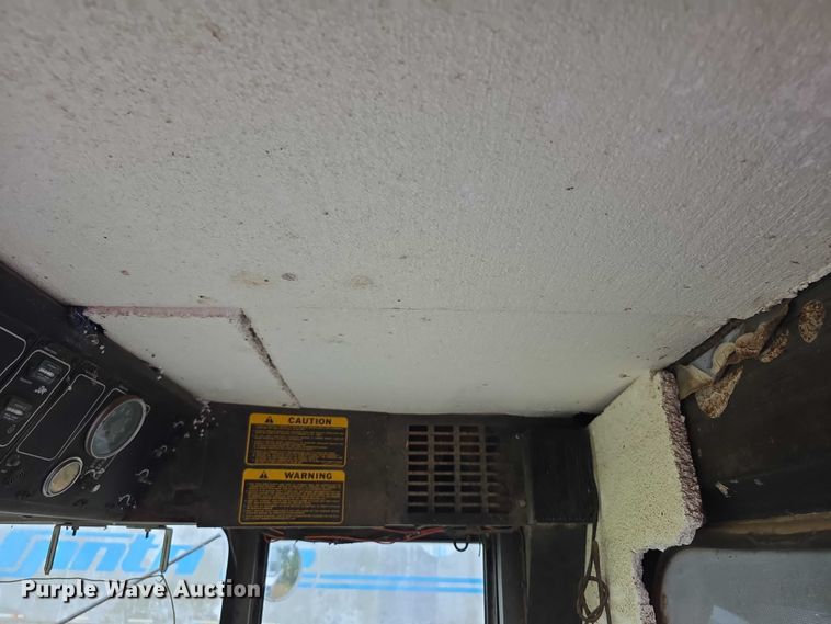 image for item EF3805 Gleaner M2  combine