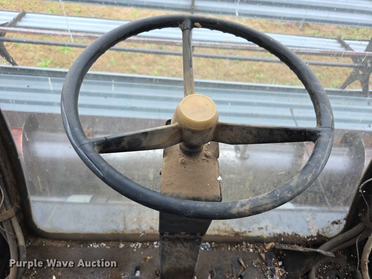 image for item EF3805 Gleaner M2  combine