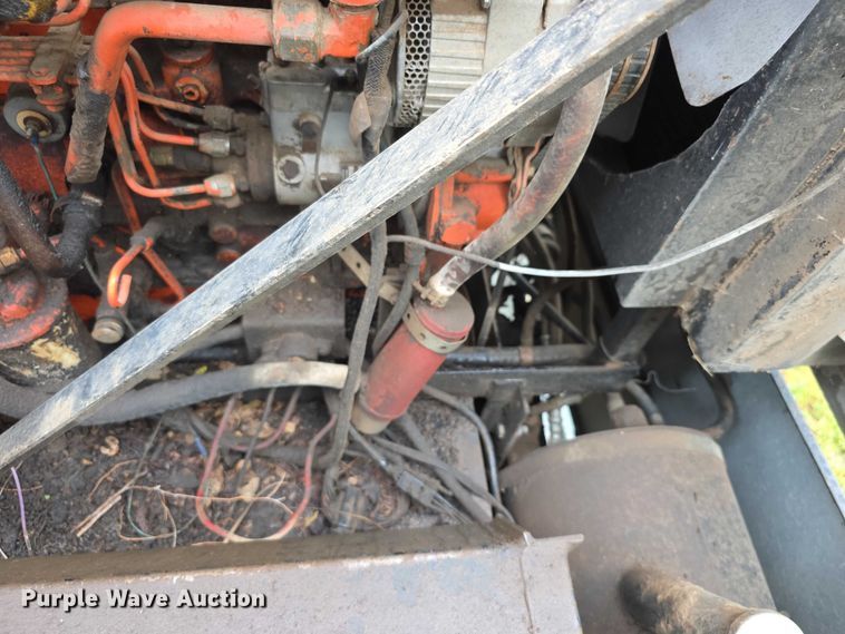 image for item EF3805 Gleaner M2  combine