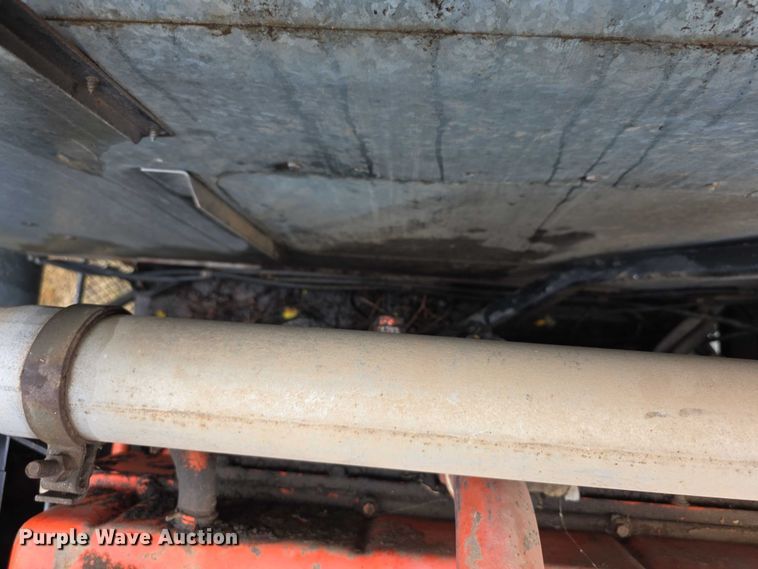 image for item EF3805 Gleaner M2  combine