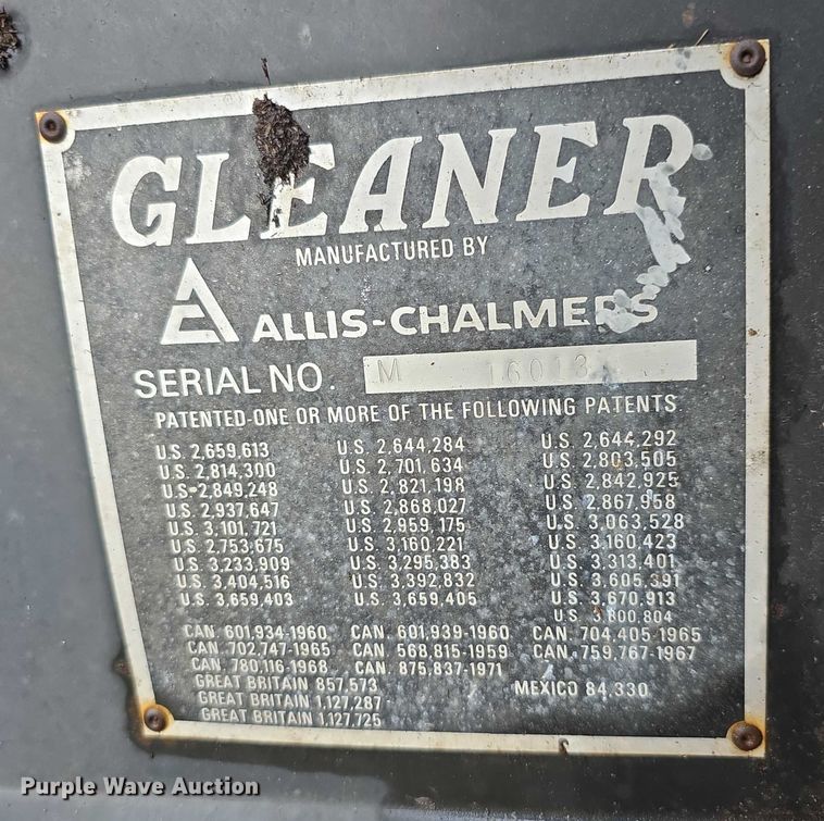 image for item EF3805 Gleaner M2  combine