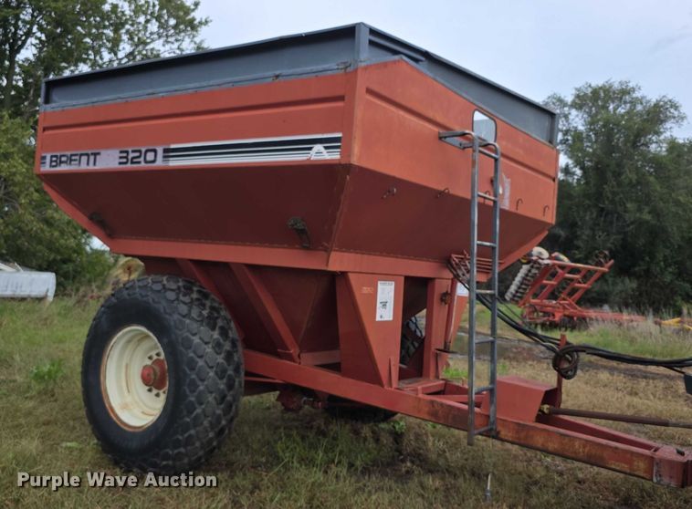 image for item EF3811 Brent 320 grain cart