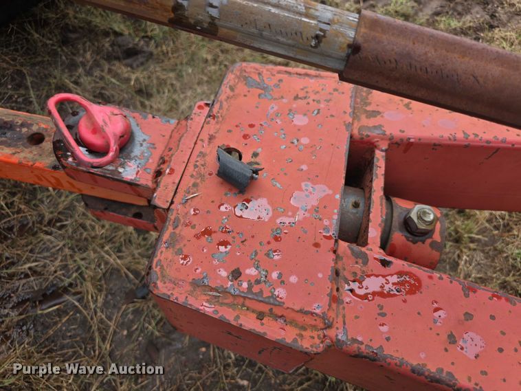 image for item EF3811 Brent 320 grain cart