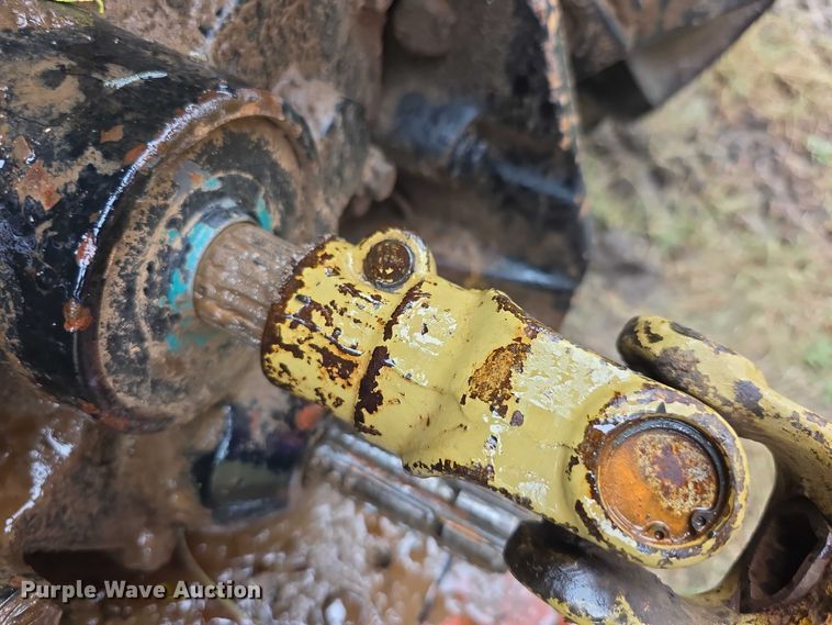 image for item EF3811 Brent 320 grain cart