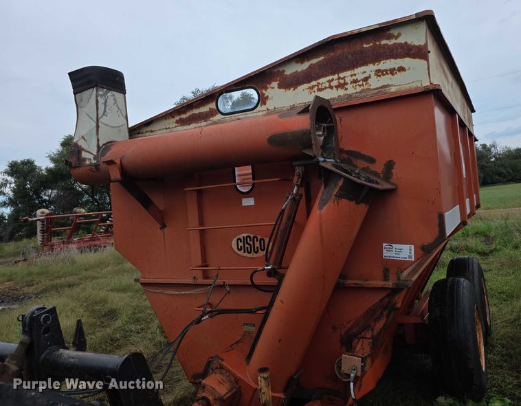 image for item EF3812 A&L Cisco 650T grain cart