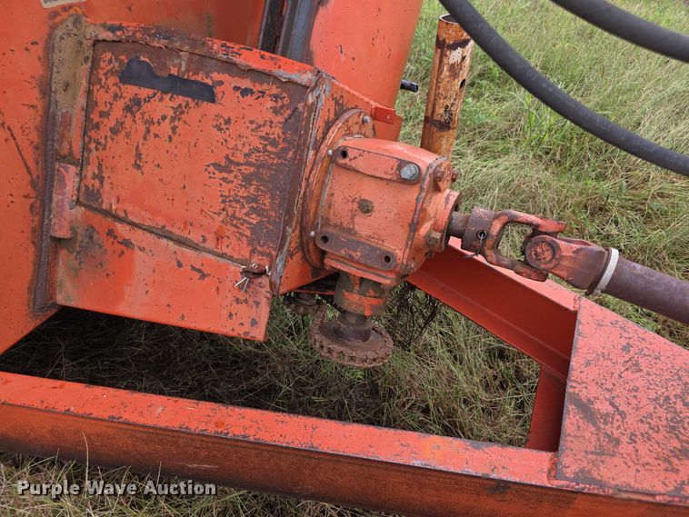 image for item EF3812 A&L Cisco 650T grain cart