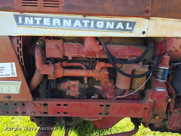 image for item EF3826 1967 International Harvester Farmall 856D tractor
