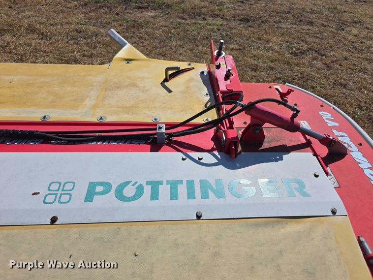 image for item EF3838 (2) 2015 Pottinger Novacat V10 RC and Novacat 351 Alpha-Motion RC disc mowers