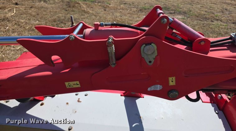 image for item EF3838 (2) 2015 Pottinger Novacat V10 RC and Novacat 351 Alpha-Motion RC disc mowers