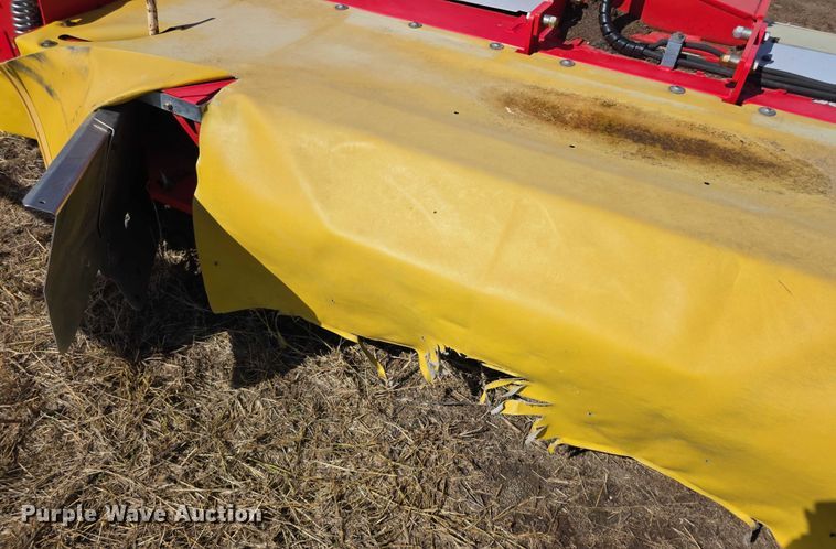 image for item EF3838 (2) 2015 Pottinger Novacat V10 RC and Novacat 351 Alpha-Motion RC disc mowers