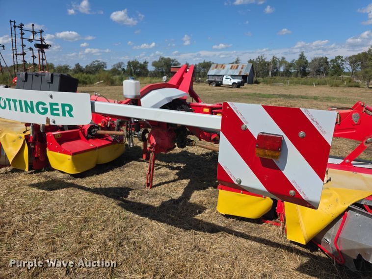 image for item EF3838 (2) 2015 Pottinger Novacat V10 RC and Novacat 351 Alpha-Motion RC disc mowers