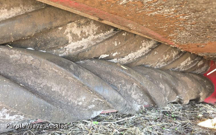 image for item EF3838 (2) 2015 Pottinger Novacat V10 RC and Novacat 351 Alpha-Motion RC disc mowers