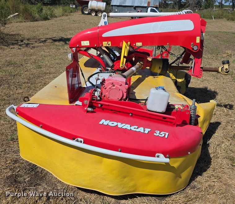 image for item EF3838 (2) 2015 Pottinger Novacat V10 RC and Novacat 351 Alpha-Motion RC disc mowers