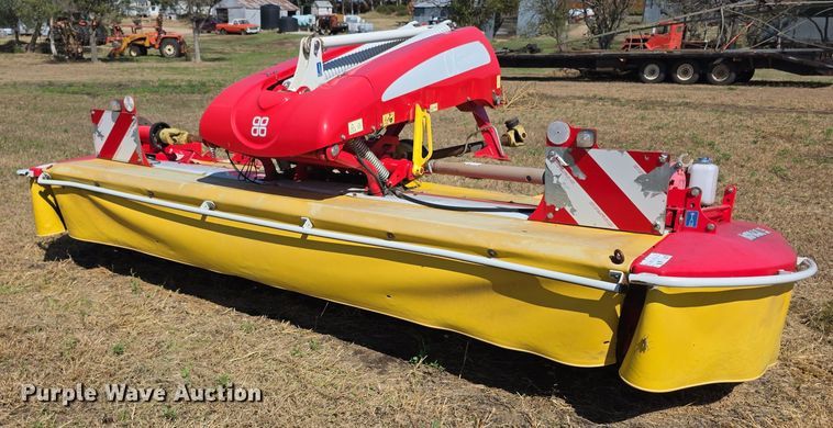 image for item EF3838 (2) 2015 Pottinger Novacat V10 RC and Novacat 351 Alpha-Motion RC disc mowers