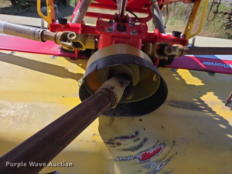 image for item EF3838 (2) 2015 Pottinger Novacat V10 RC and Novacat 351 Alpha-Motion RC disc mowers