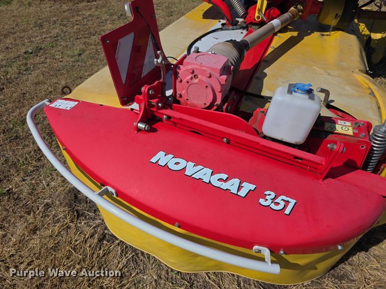 image for item EF3838 (2) 2015 Pottinger Novacat V10 RC and Novacat 351 Alpha-Motion RC disc mowers
