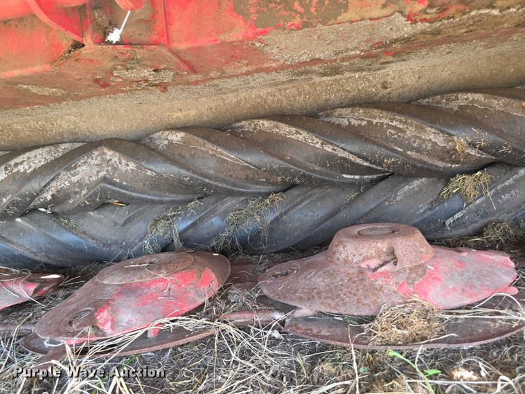 image for item EF3838 (2) 2015 Pottinger Novacat V10 RC and Novacat 351 Alpha-Motion RC disc mowers