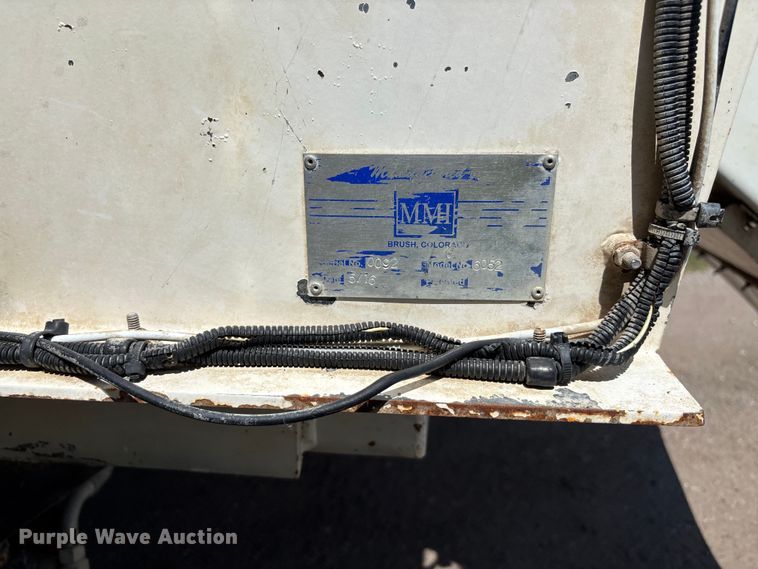 image for item EM0049 2017 Kenworth T370 feed delivery truck