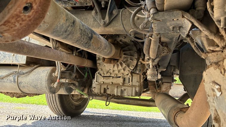 image for item EM0049 2017 Kenworth T370 feed delivery truck