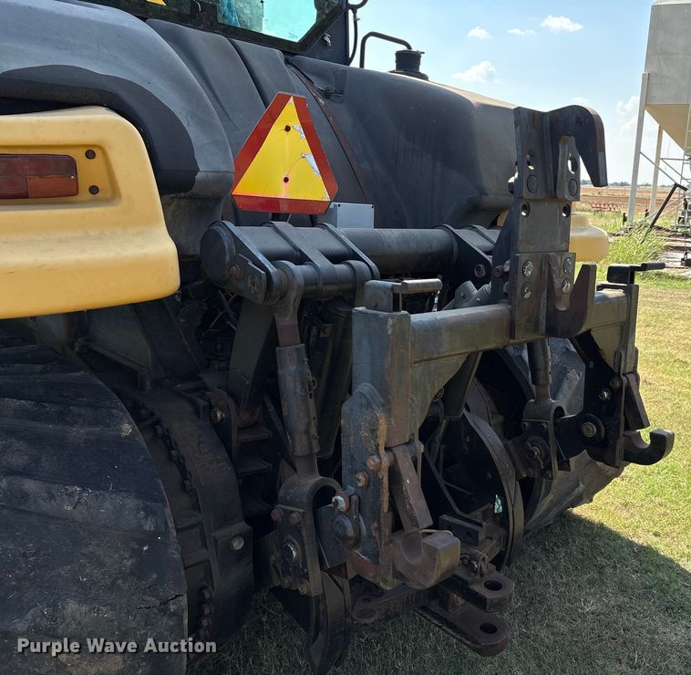 image for item EM0644 2000 Caterpillar Challenger 75E tractor